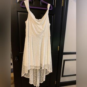 Super cute high low lace dress